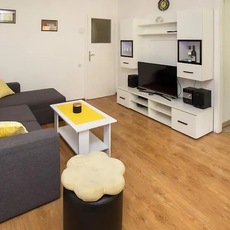 Jase Apartment